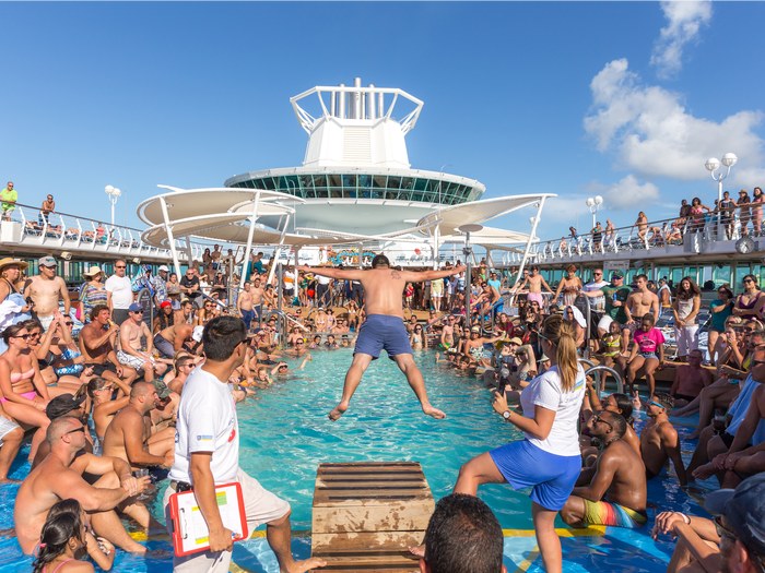Explore Ships Before You Judge “Crowds”