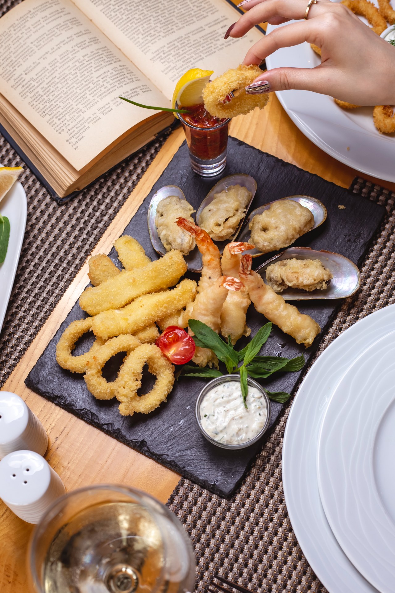 Quick Bites and Cruise Drink Options