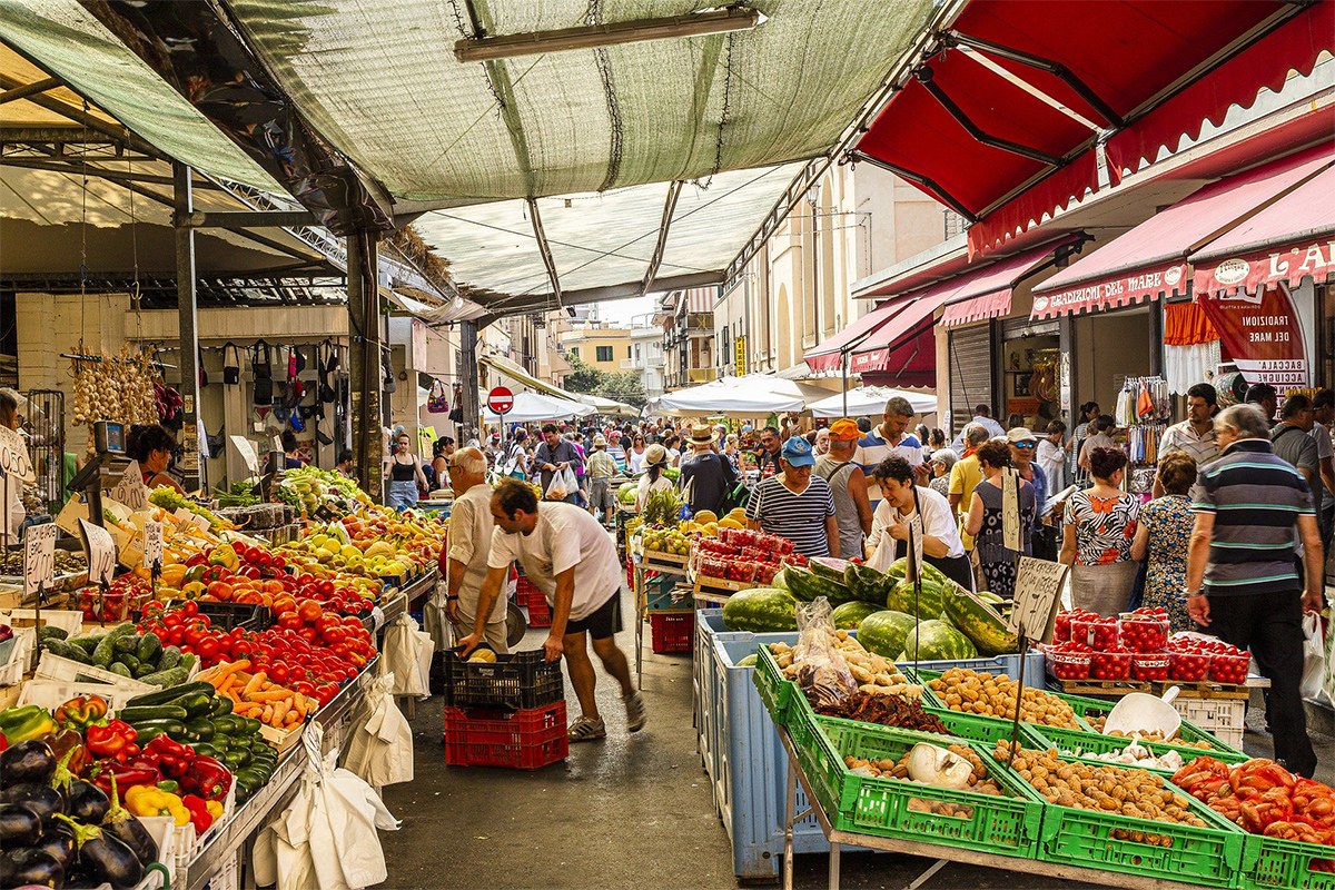 Civitavecchia Market